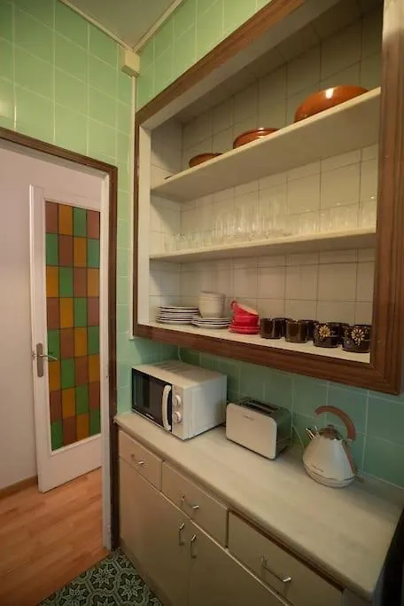 Stunning Designer 2 Bed Apt In Glorious Gracia Barcelona Apartman